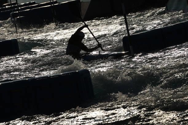 Stefanie Horn of Team Italy competes in the Women's Kayak Slalom Heats 2nd Run on day two of the Tokyo 2020 Olympic Games at Kasai Canoe Slalom...