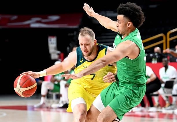 Joe Ingles of Australia takes on the defence during the preliminary rounds of the Men's Basketball match between Australia and Nigeria on day two of...