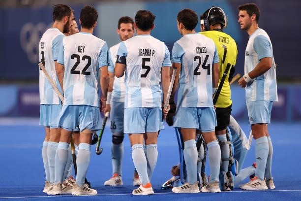 Argentina players huddle during the Men's Preliminary Pool A match between Japan and Argentina on day two of the Tokyo 2020 Olympic Games at Oi...