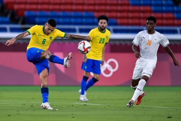 Guilherme Arana of Brazil clears the ball during the Tokyo 2020 Olympic Mens Football Tournament match between Brazil and Ivory Coast at Nissan...