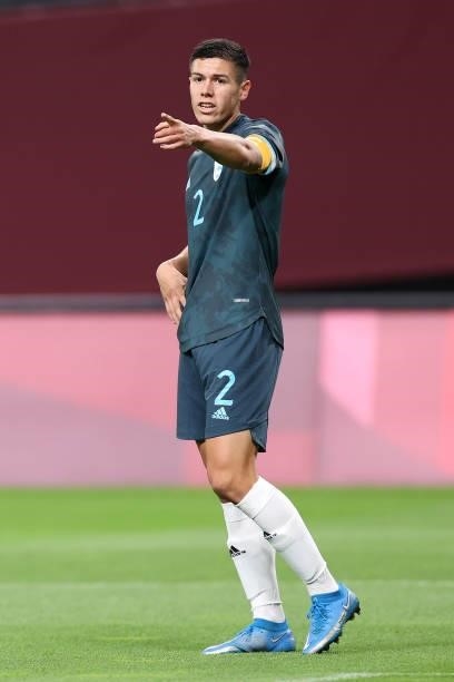 Patricio Perez of Team Argentina gives instructions during the Men's First Round Group C match between Egypt and Argentina on day two of the Tokyo...