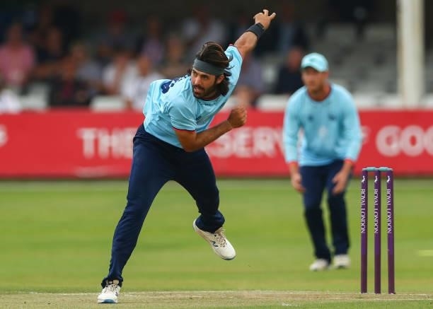 Shane Snater of Essex bowls during the Royal London Cup match between Essex and Middlesex at Cloudfm County Ground on July 25, 2021 in Chelmsford,...