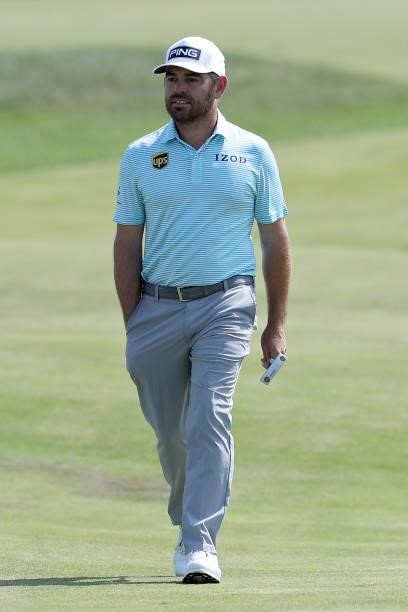 Louis Oosthuizen of South Africa walks to the 18th green during the final round of the 3M Open at TPC Twin Cities on July 25, 2021 in Blaine,...