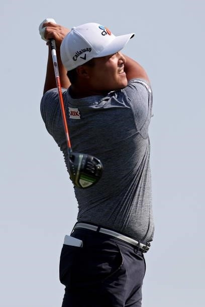 Lee of South Korea plays his shot from the 18th tee during the final round of the 3M Open at TPC Twin Cities on July 25, 2021 in Blaine, Minnesota.