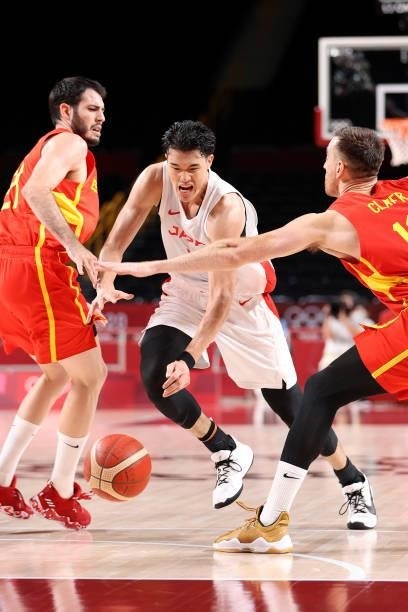 Yuta Watanabe of Team Japan drives to the basket agains Spain during the first half of the Men's Preliminary Round Group C game on day three of the...