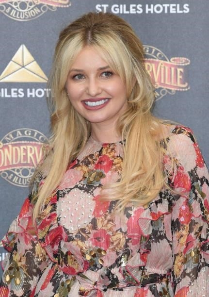 Amy Hart attends the "Wonderville