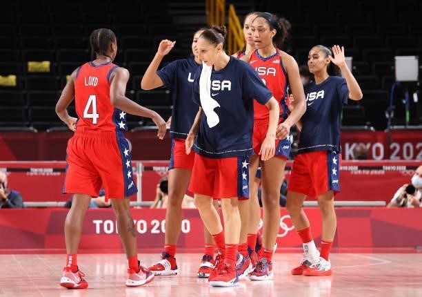Jewell Loyd of Team United States is greeted by teammates as she comes off the floor against Nigeria during the second half of a Women's Preliminary...