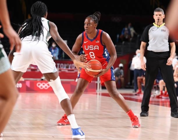 Chelsea Gray of Team United States brings the ball up court against Nigeria during the second half of a Women's Preliminary Round Group B game on day...