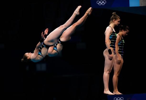 Christina Wassen and Tina Punzel of Team Germany compete during the Women's Synchronised 10m Platform Final on day four of the Tokyo 2020 Olympic...