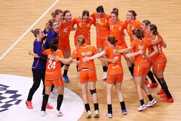 Team Netherlands celebrate after winning the Woman's Preliminary Round Group A match between South Korea and Netherlands on day four of the Tokyo...