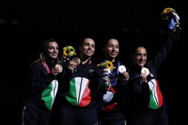 Bronze medalists Rossella Fiamingo, Alberta Santuccio, Mara Navarria and Federica Isola of Team Italy pose with the bronze medal during the Women's...