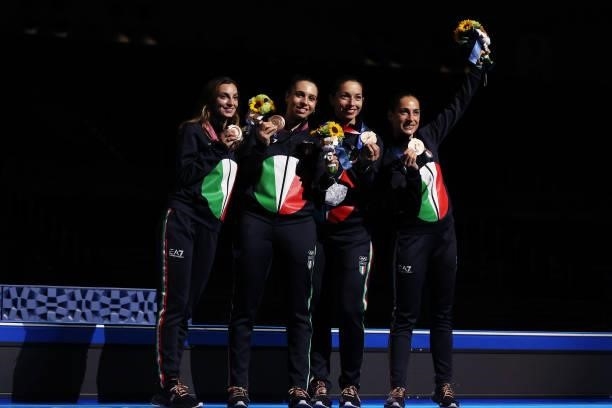 Bronze medalists Rossella Fiamingo, Alberta Santuccio, Mara Navarria and Federica Isola of Team Italy pose with the bronze medal during the Women's...