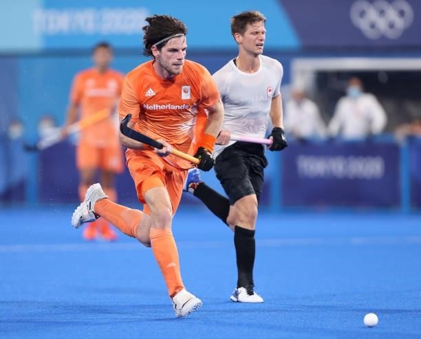 Lars Balk of Team Netherlands chases the ball during the Men's Preliminary Pool B match between Netherlands and Canada on day four of the Tokyo 2020...