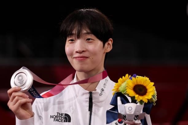 Silver medalist Lee Da-bin of Team South Korea poses with the silver medal for the Women's +67kg Taekwondo on day four of the Tokyo 2020 Olympic...