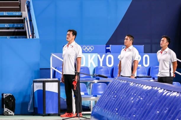 Team Japan with head coach Yoji Omoto of Japan during the Tokyo 2020 Olympic Waterpolo Tournament men match between Japan and Hungary at Tatsumi...
