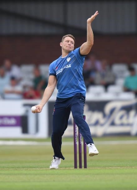 Tom Wood of Derbyshire bowls during the Royal London Cup match between Derbyshire and Warwickshire at The Incora County Ground on July 27, 2021 in...