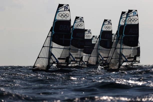 The Women's Skiff - 49er class gets underway on day five of the Tokyo 2020 Olympic Games at Enoshima Yacht Harbour on July 28, 2021 in Fujisawa,...