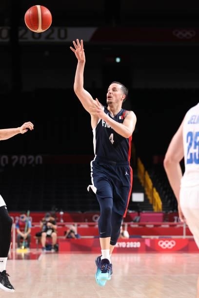 Thomas Heurtel of Team France passes the ball against Czech Republic during the second half of a Men's Preliminary Round Group A game on day five of...