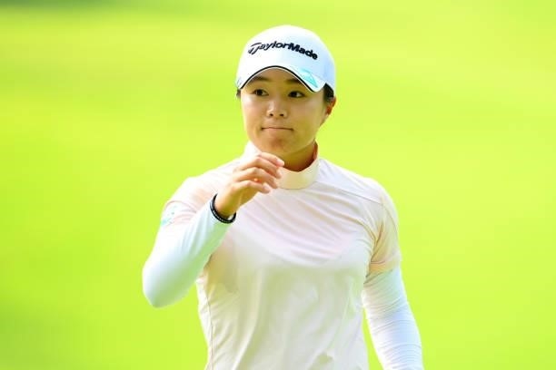 Saki Nagamine of Japan acknowledges fans after the birdie on the 15th green during the first round of Rakuten Super Ladies at Tokyu Grand Oak Golf...