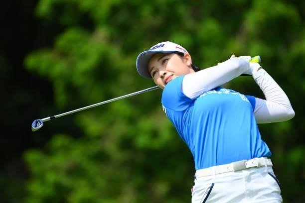 Sakura Koiwai of Japan hits her tee shot on the 17th hole during the first round of Rakuten Super Ladies at Tokyu Grand Oak Golf Club on July 29,...