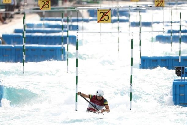Jessica Fox of Team Australia competes during the Women's Canoe Slalom Final on day six of the Tokyo 2020 Olympic Games at Kasai Canoe Slalom Centre...