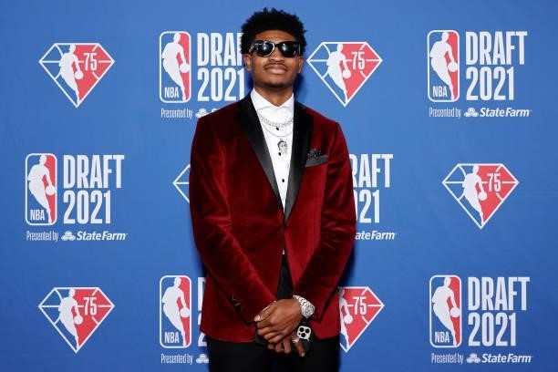 Cam Thomas poses for photos on the red carpet during the 2021 NBA Draft at the Barclays Center on July 29, 2021 in New York City.