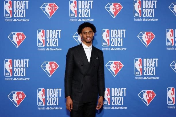 Keon Johnson poses for photos on the red carpet during the 2021 NBA Draft at the Barclays Center on July 29, 2021 in New York City.