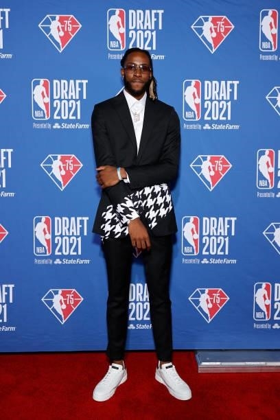 Isaiah Jackson poses for photos on the red carpet during the 2021 NBA Draft at the Barclays Center on July 29, 2021 in New York City.