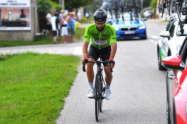 Mechanical problems for Nacer Bouhanni of France and Team Arkéa - Samsic Green Points Jersey during the 33rd Tour de l'Ain 2021, Stage 2 a 136km...