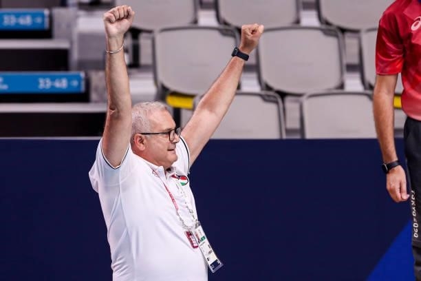 Head Coach Allessandro Campagna of Italy celebrating during the Tokyo 2020 Olympic Waterpolo Tournament Men match between Team United States and Team...