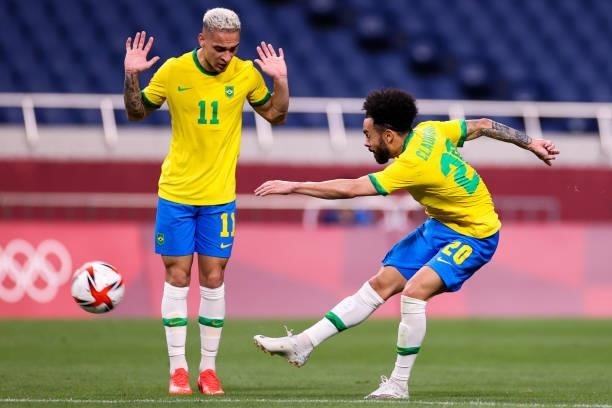 Claudinho of Brazil shots the ball in the Men's Quarterfinal match between Brazil and Egypt during the Tokyo 2020 Olympic Games at Saitama Stadium on...