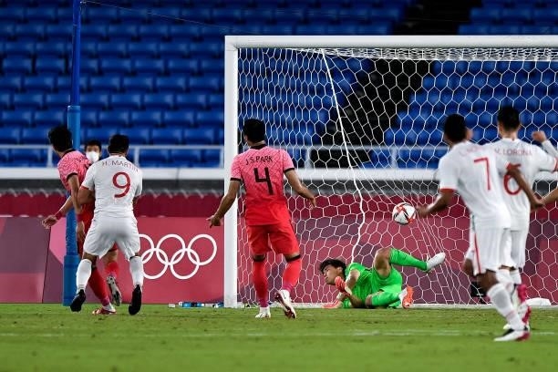 Henry Martin of Mexico just scored his sides fourth goal past Beom-keun Song of South Korea during the Men's Football Tournament Quarter Final match...
