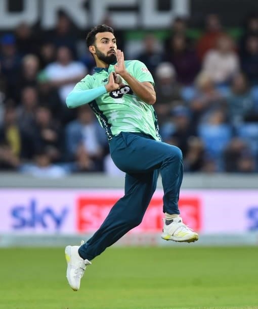 Saqib Mahmood of Oval Invincibles bowls during The Hundred match between Northern Superchargers Men and Oval Invincibles Men at Emerald Headingley...