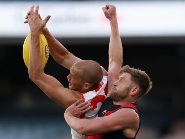 Sam Reid of the swans takes a mark during the round 20 AFL match between Essendon Bombers and Sydney Swans at Melbourne Cricket Ground on August 01,...
