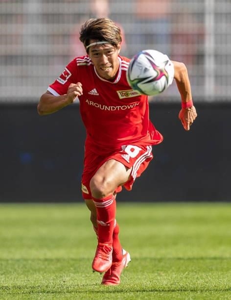 Keita Endo of 1.FC Union Berlin runs with the ball during the pre-season friendly match between 1. FC Union Berlin and Athletic Bilbao at Stadion An...