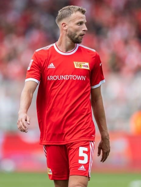 Marvin Friedrich of 1.FC Union Berlin looks on during the pre-season friendly match between 1. FC Union Berlin and Athletic Bilbao at Stadion An der...