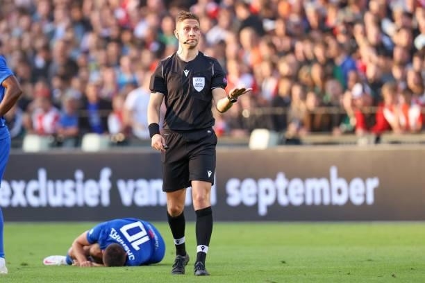Referee Espen Eskas during the UEFA Europa Conference League second Qualifying Round: Second Leg match between Feyenoord and FC Drita at de Kuip on...