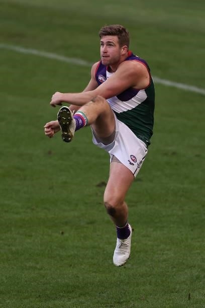 Luke Ryan of the Dockers in action during the round 20 AFL match between Fremantle Dockers and Richmond Tigers at Optus Stadium on August 01, 2021 in...