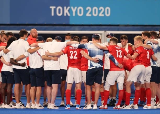 Team Great Britain huddle following a loss in the Men's Quarterfinal match between India and Great Britain on day nine of the Tokyo 2020 Olympic...