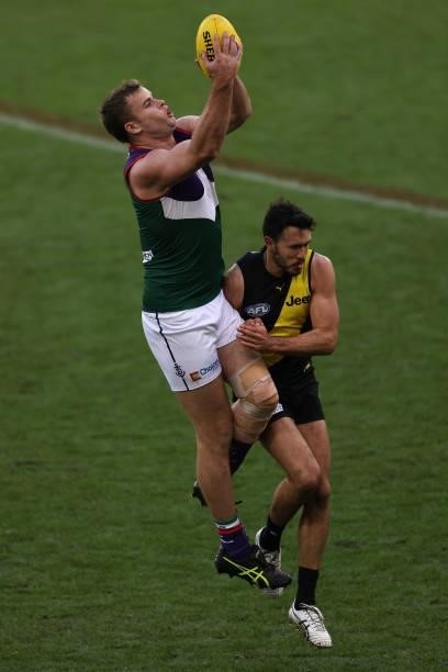 Sean Darcy of the Dockers marks the ball during the round 20 AFL match between Fremantle Dockers and Richmond Tigers at Optus Stadium on August 01,...
