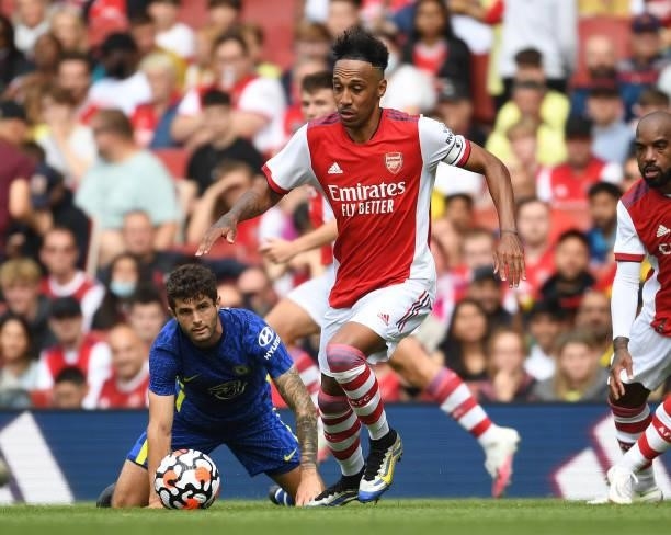 Pierre-Emerick Aubameyang of Arsenal breaks past Christian Pulisic of Chelsea during the pre season friendly between Arsenal and Chelsea at Emirates...