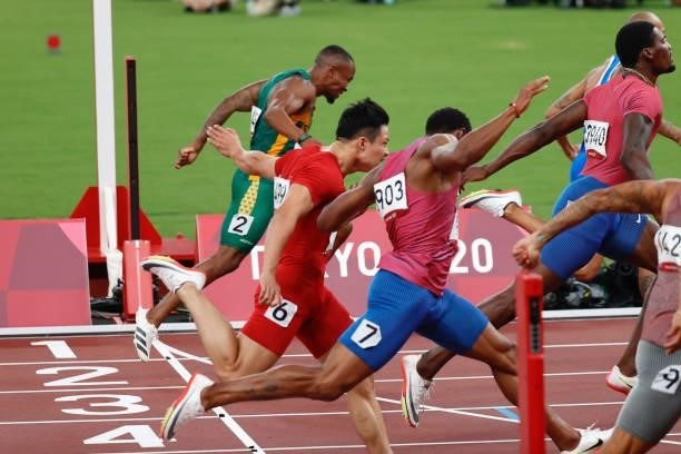 Marcell Jacobs of Italy, Fred Kerley of United States, Andre De Grasse of Canada, Akani Simbine of South Africa, Ronnie Baker of United States, Su...