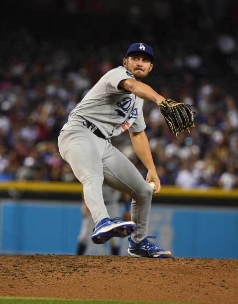 Alex Vesia of the Los Angeles Dodgers delivers a pitch against the Arizona Diamondbacks at Chase Field on July 31, 2021 in Phoenix, Arizona.