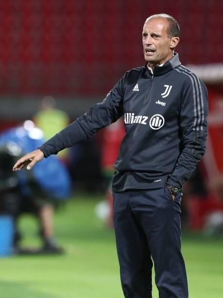 Juventus FC coach Massimiliano Allegri issues instructions to his players during the AC Monza v Juventus FC - Trofeo Berlusconi at Stadio Brianteo on...