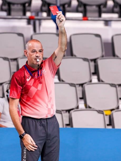 Referee Xevi Buch showing red card during the Tokyo 2020 Olympic Waterpolo Tournament Men match between Team United States and Team Hungary at...