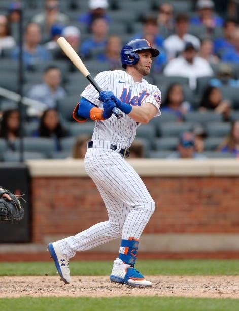 Jeff McNeil of the New York Mets in action against the Cincinnati Reds at Citi Field on August 01, 2021 in New York City. The Reds defeated the Mets...