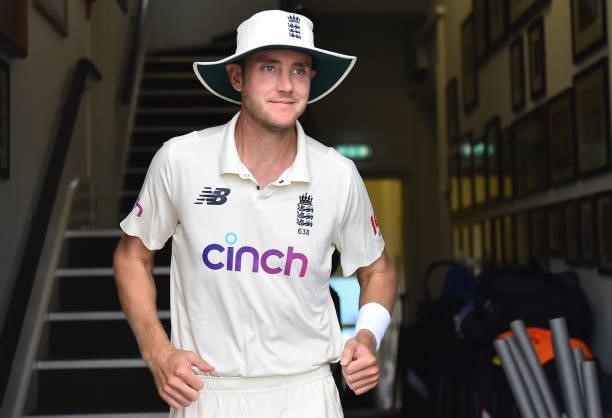 Stuart Broad of England makes his way to the outfield after lunch during day two of the First Test Match between England and India at Trent Bridge on...