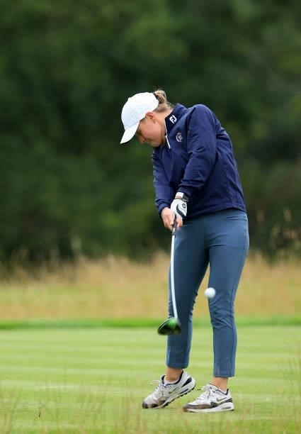 Lauren Horsford of England plays her tee shot on the fourth hole during the Rose Ladies Series at JCB Golf & Country Club on August 05, 2021 in...