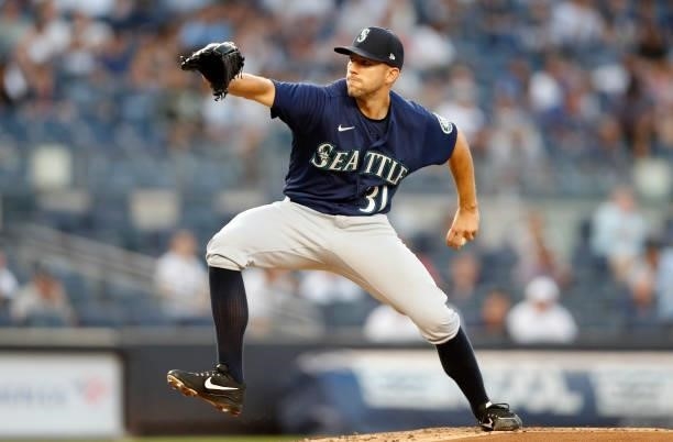Tyler Anderson of the Seattle Mariners in action against the New York Yankees at Yankee Stadium on August 05, 2021 in New York City. The Yankees...