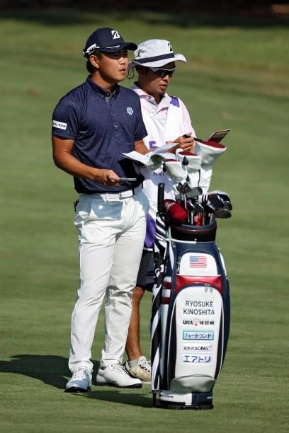 Ryosuke Kinoshita of Japan lines up a shot on the 10th hole during the first round of the FedEx St. Jude Invitational at TPC Southwind on August 05,...